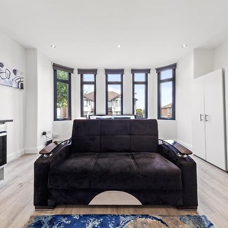Comfy 1Bdr - 30Mins To Central Ldn - Parking The Hyde Exteriör bild
